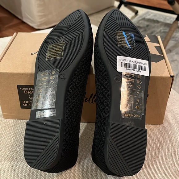 London Rag Selaris Black Fly Knit Slip On Ballerinas/NIB/9 - Picture 10 of 10